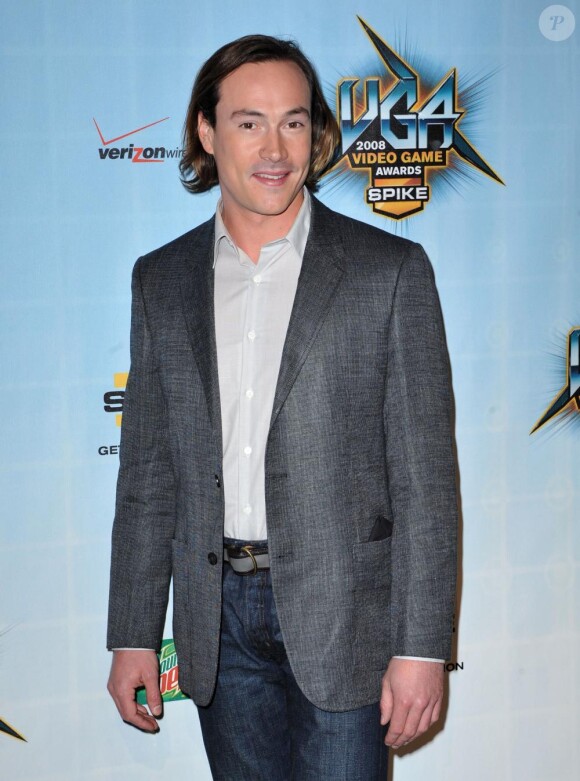 Chris Klein a achevé sa cure de désintoxication et rejoint les plateaux de tournage de la série The Good Guys.