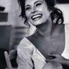 Sophia Loren par Alfred Eisenstaedt, en 1961. La photo a été réutilisée par l'agence DDB Paris pour la campagne de la marque culinaire italienne de luxe Lagostina.