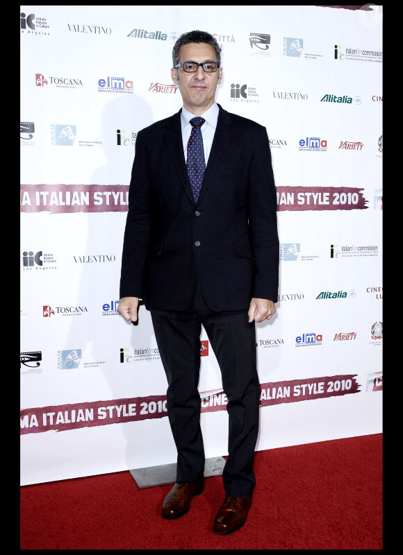 John Turturro lors de l'avant-première de La Prima Cosa Bella à Los Angeles le 10 novembre 2010