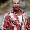 Quentin Elias dans son clip So far
