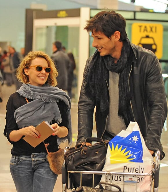 Kylie Minogue et Andres Velencoso le 24 décembre 2009