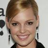 Katherine Heigl, qui sera le 8 décembre à l'affiche de Bébé mode d'emploi, est une beauté perpétuelle sur tapis rouge...