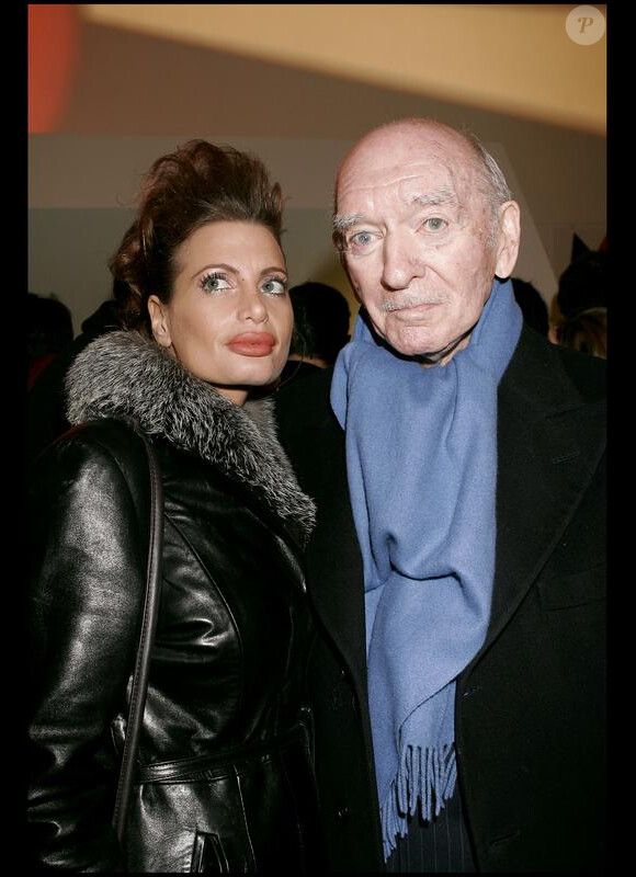 Karine au bras d'Eddie Barclay en 2005