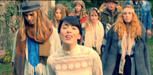 Nolwenn Leroy dans le clip de La Jument de Michao, extrait de l'album Bretonne à paraître le 6 décembre.