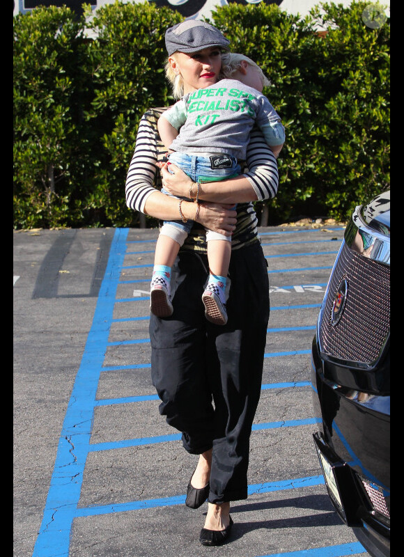 Gwen Stefani et ses enfants Kingston et Zuma à Hollywood le 11 décembre 2010