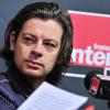 Benjamin Biolay enregistre l'émission Je hais les dimanches pour France Inter, à Lyon, le 10 décembre 2010
