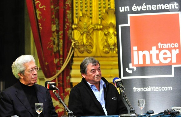 André Soulier et Edmond Vidal enregistrent l'émission Je hais les dimanches pour France Inter, à Lyon, le 10 décembre 2010