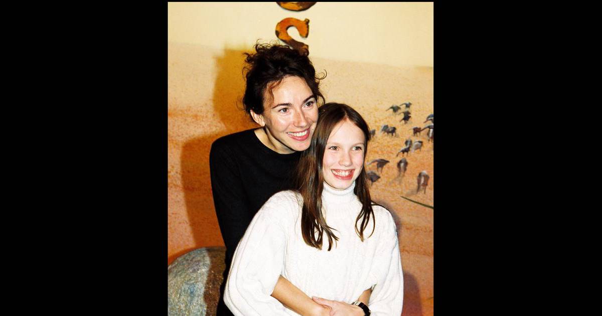 Mere Issabel Ana Girardot et sa mère Isabel Otero en 2000 - Purepeople