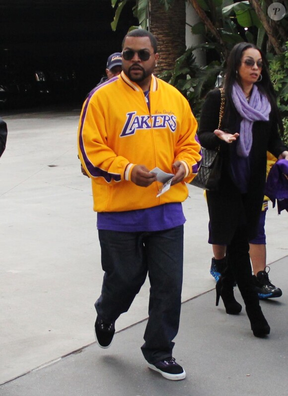Ice Cube au match des Lakers contre les Miami Heat le 25 décembre 2010 à Los Angeles