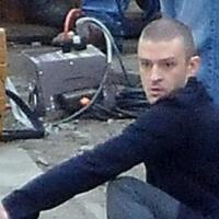 Justin Timberlake : Arme à la main sur un tournage, il achève un ennemi !