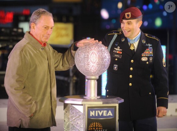 Le maire de New Yor Michael Bloomberg à l'émission de New Year's Rockin Eve à Time Square, New York, le 31 décembre 2010.