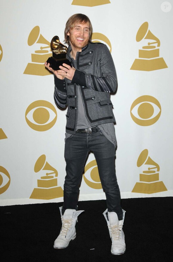 David Guetta et son Grammy Awards, à Los Angeles, le 31 janvier 2010