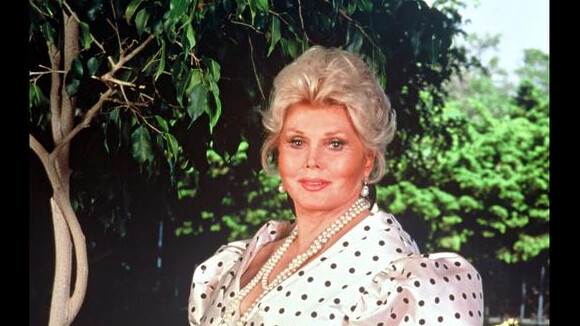 Zsa Zsa Gabor est sortie de l'hôpital... avec une jambe en moins !