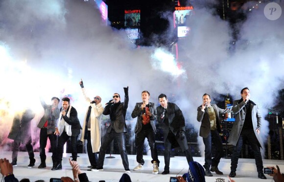 Les New Kids On The Block et les Backstreet Boys, à New York, le 31 décembre 2010