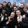 Les héros du hand français, qui ont décroché le 30 janvier 2011 la quatrième couronne mondiale de l'histoire de ce sport en France, ont fait un retour triomphal le 31, accueillis à Roissy, à l'Elysée, puis au store Adidas des Champs.