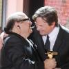 Danny DeVito et Michael J. Fox lors des Golden Camera Awards à Berlin le 5 février 2011