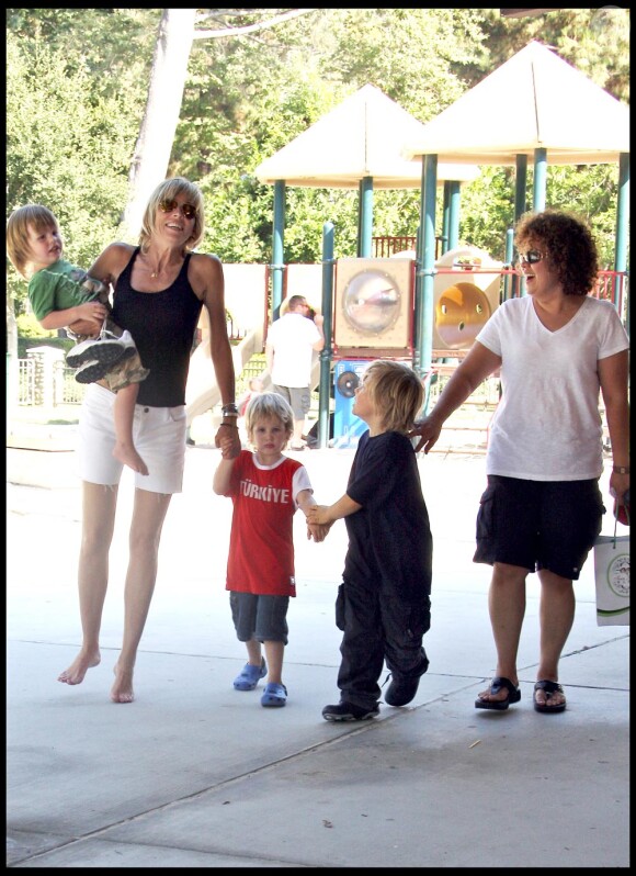 Sharon Stone et ses trois fils en juillet 2009 à Los Angeles
