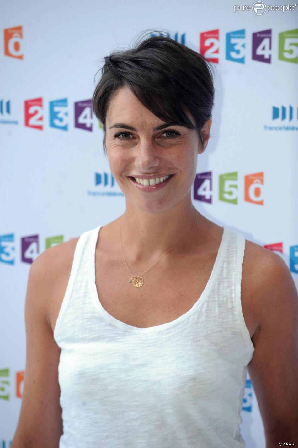 Elle fait partie de ces brunes qui montent. Alessandra ...
