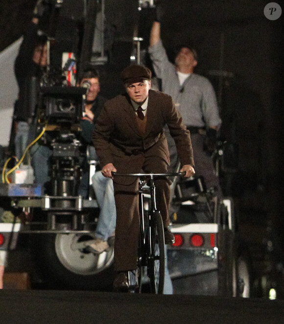 Leonardo DiCaprio sur le tournage de J Edgar de Clint Eastwood, le 8 février 2011 à Los Angeles