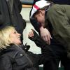 Zara Phillips était présente à Twickenham le 26 février 2011 pour regarder son futur époux Mike Tindall dans le crunch du Tournoi des VI Nations. Son cousin le prince Harry partageait la chaude ambiance du match avec elle !