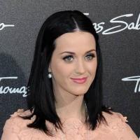 Katy Perry : Bien en chair sur tapis rouge !