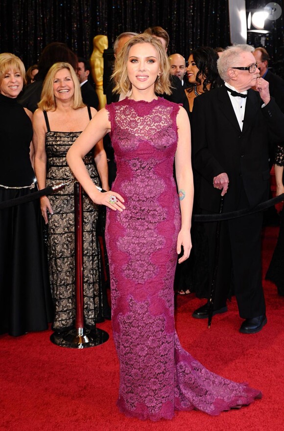 Scarlett Johansson à la cérémonie des Oscars à Los Angeles, le 27 février 2011..
