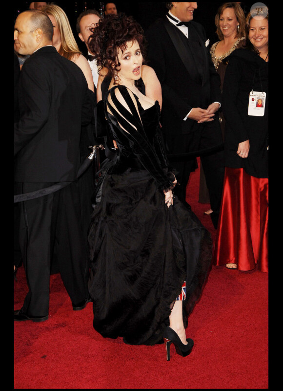 Helena Bonham Carter à la cérémonie des Oscars à Los Angeles, le 27 février 2011.