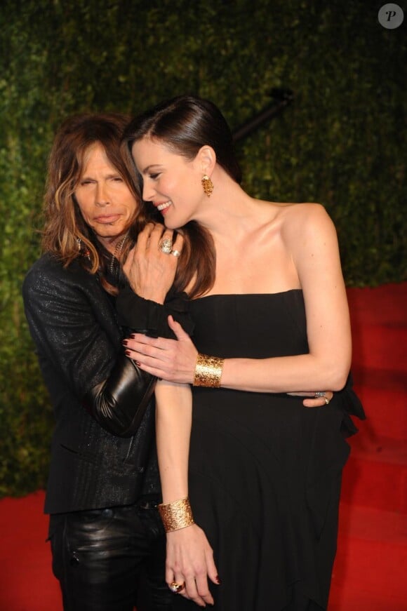 Steven Tyler et sa ravissante fille Liv Tyler lors de la soirée oré-Oscars Vanity Fair à Los Angeles le 27 février 2011