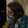 Serge Gainsbourg se rase à la télé, dans l'émission de Philippe Bouvard, en 1975
