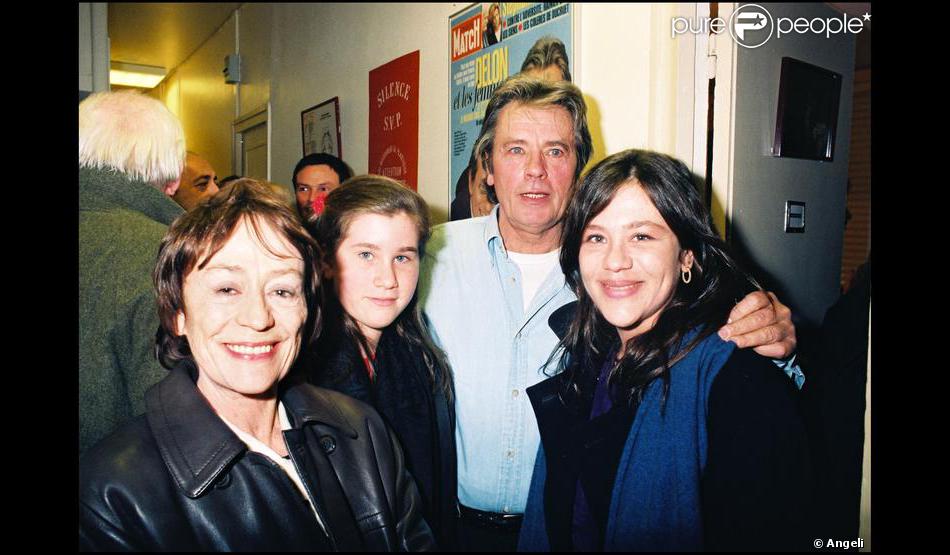 Annie Girardot et Alain Delon, avec
