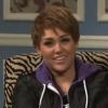 Miley Cyrus caricature Justin Bieber lors d'un sketch diffusé dans Saturday Night Live, samedi 5 mars.