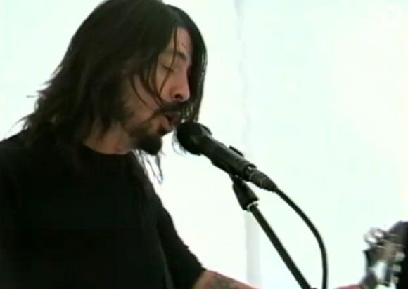 Images extraites du clip Rope des Foo Fighters, mars 2011