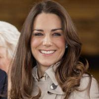 Kate Middleton : sa robe transparente qui a fait chavirer le prince vendue à...