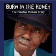 Le pianiste Pinetop Perkins, légende du blues, est décédé le 21 mars 2011 à son domicile d'Austin, au Texas.