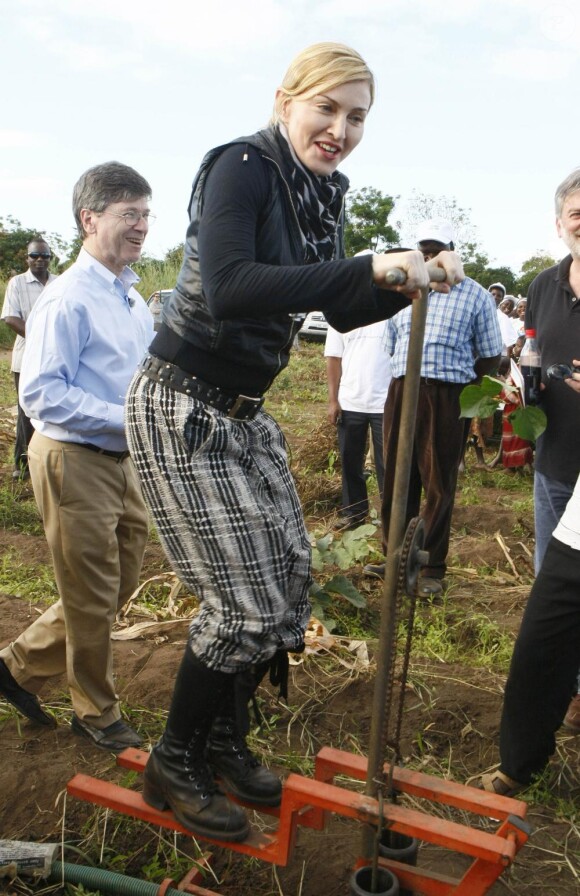 Madonna au Malawi en avril 2010
