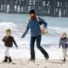 Marcia Cross et ses deux fillettes pour son anniversaire, 25 mars à Venice Beach