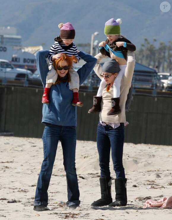 Marcia Cross et ses deux fillettes pour son anniversaire, 25 mars à Venice Beach