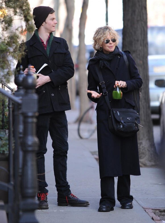 Meg Ryan et son fils Jack Henry, le 28 mars 2011, à New York.