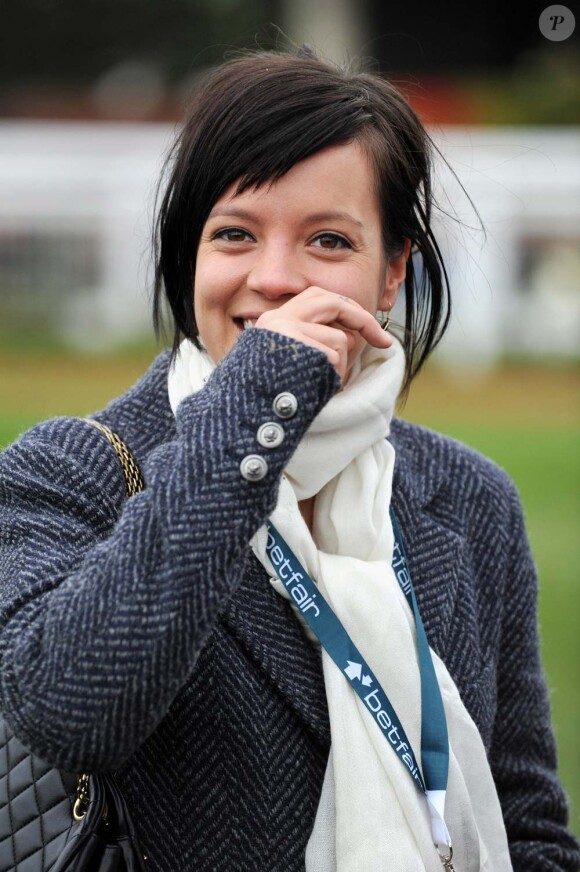 Au 3e jour du festival de Cheltenham, dans le Gloucestershire, jeudi 17 mars 2011 : Lily Allen.