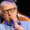 Le Woody Allen clarinettiste a joué avec son band de jazz au Grand Rex, le 2 avril 2011, à Paris.