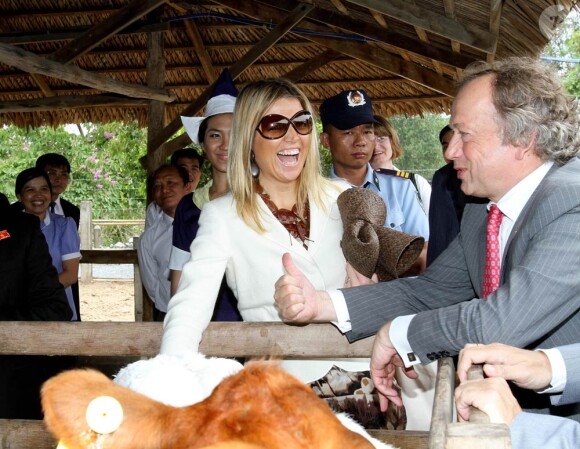 En visite officielle au Vietnam avec son époux le prince héritier Willem-Alexander, du 28 au 31 mars 2011, la princesse Maxima des Pays-Bas a osé tous les looks...