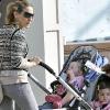 Sarah Jessica Parker avec ses jumelles Marion et Tabitha le 9 avril à New York