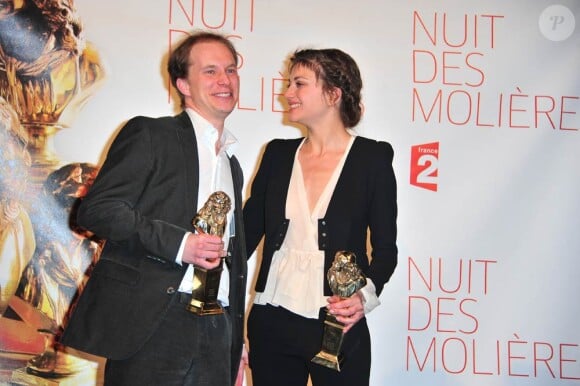 Guillaume Marquet et Georgia Scalliet à la 25e cérémonie des Molières, le 17 avril 2011.