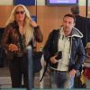 Loana arrive à l'aéroport d'Orly avec Stéphane Joffre avant de s'envoler vers Miami pour le tournage des Anges de la télé-réalité le vendredi 15 avril 2011
