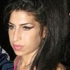 Amy Winehouse à la sortie d'un restaurant japonais à Londres en juillet 2010 
