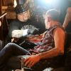 Christian Audigier en train de se faire tatouer, le 23 avril 2011.