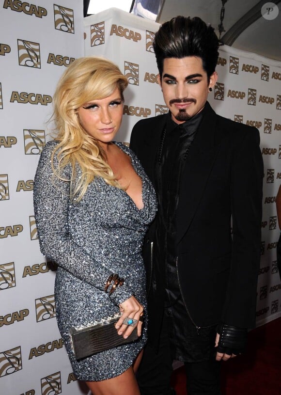 Kesha et Adam Lambert à la 28e édition des ASCAP Pop Music Awards, à Los Angeles. 27 avril 2011