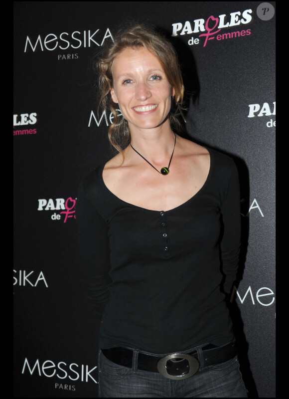 Alexandra Lamy lors de la soirée au showroom Messika à Paris le 28 avril 2011
 