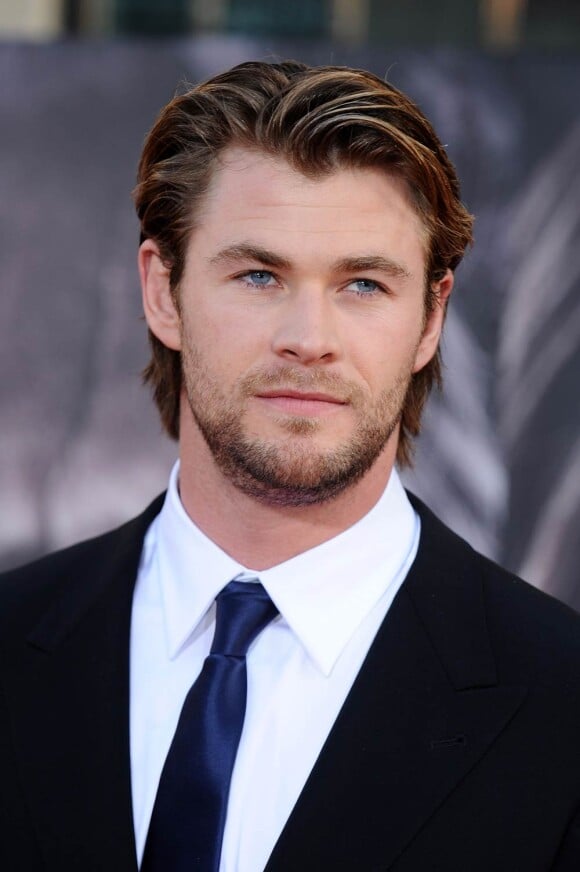 Chris Hemsworth lors de l'avant-première de Thor, au El Capitan d'Hollywood, à Los Angeles, le 2 mai 2011.