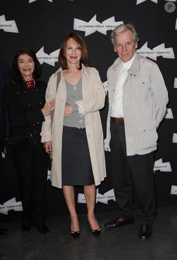 Marisa Pavan Aumont, Nathalie Baye et Costa-Gavras à l'occasion de l'hommage donné à Jean-Pierre Aumont avec projection de La Nuit américaine, qui s'est tenu à la Cinémathèque Française, à Paris, le 2 mai 2011.